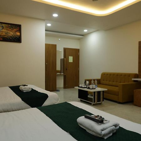 Hotel The Prime Land Hoshangabad Ngoại thất bức ảnh
