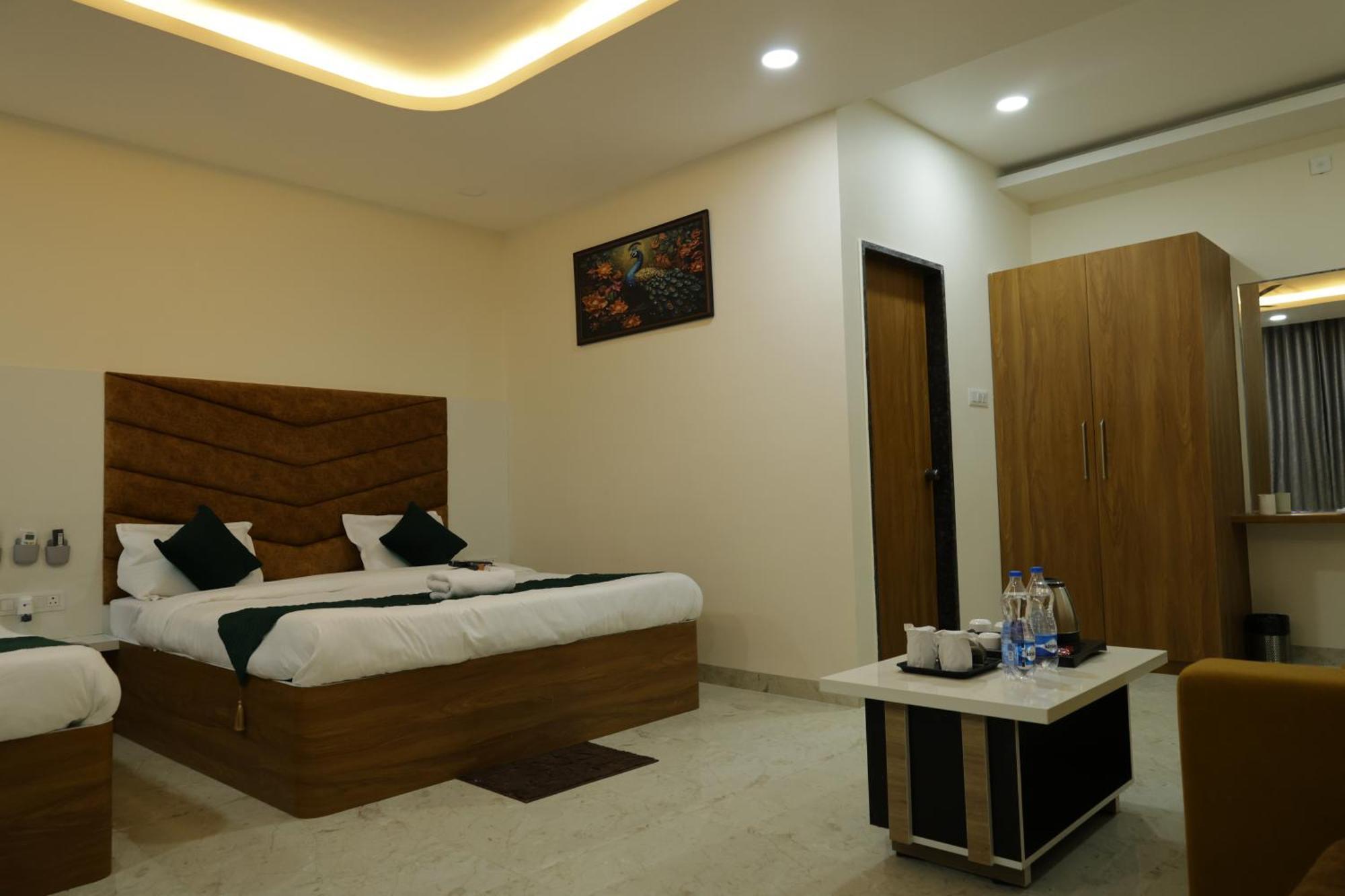 Hotel The Prime Land Hoshangabad Ngoại thất bức ảnh