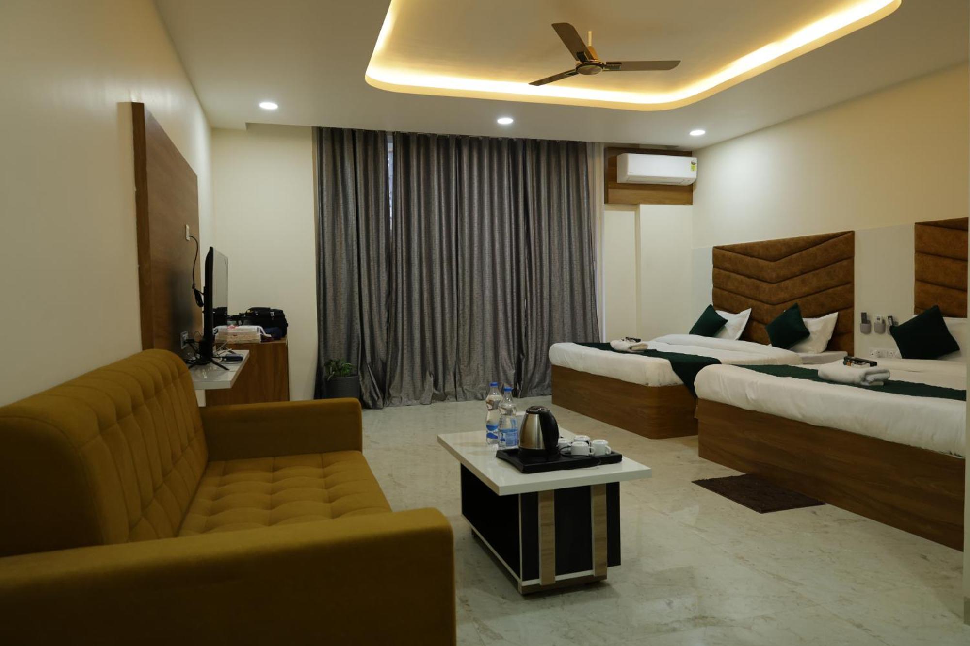 Hotel The Prime Land Hoshangabad Ngoại thất bức ảnh